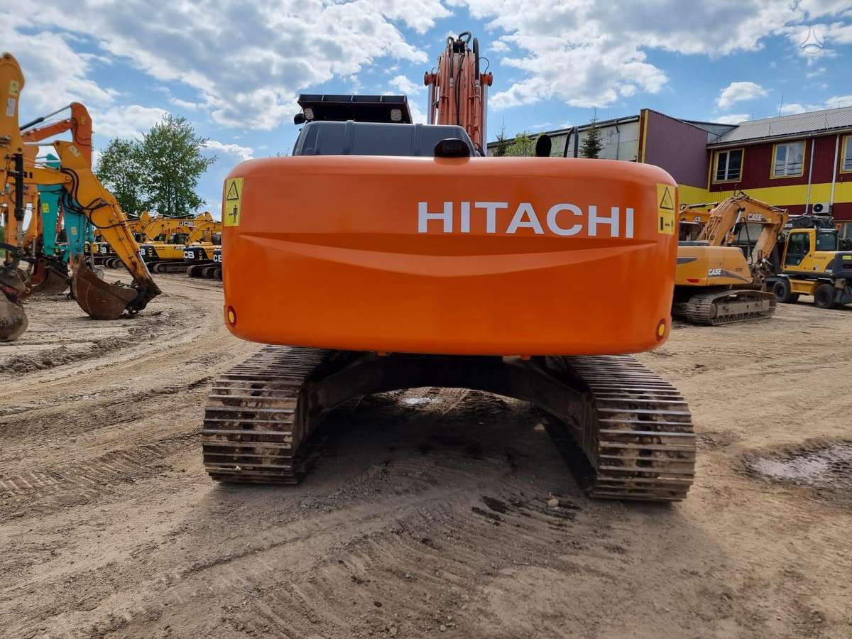Hitachi ZX250-3, экскаваторы