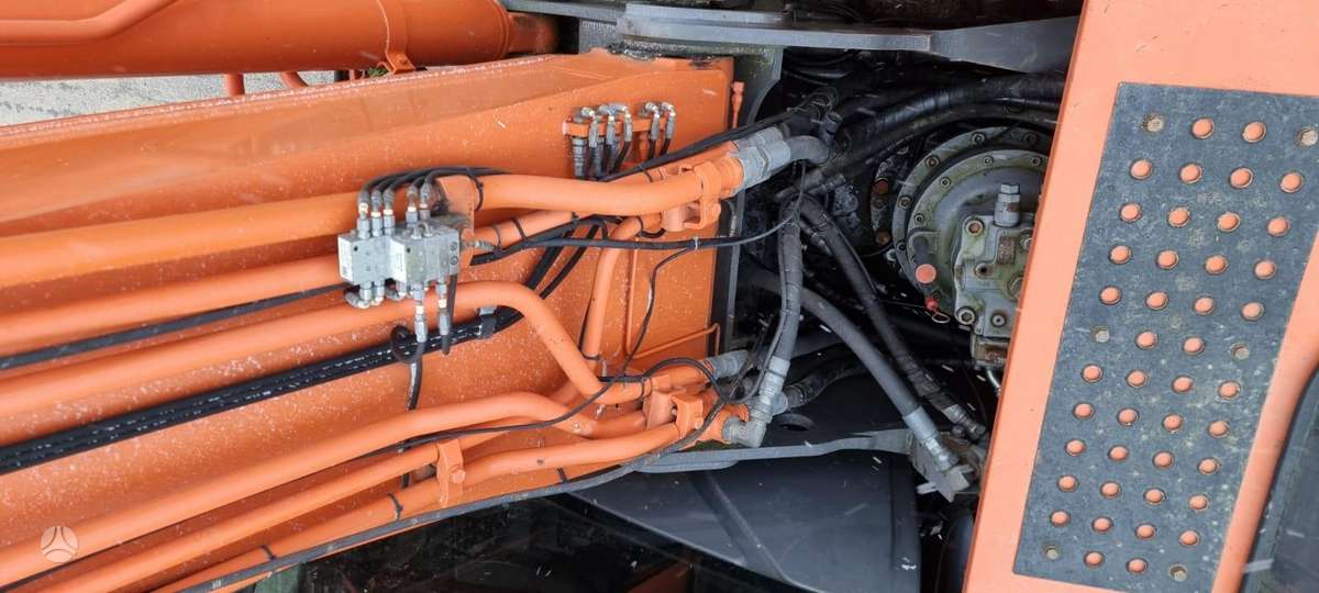 Hitachi ZX280 LC-3, экскаваторы