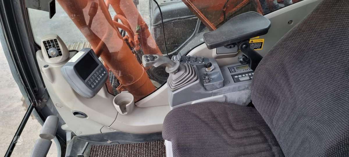 Hitachi ZX280 LC-3, экскаваторы