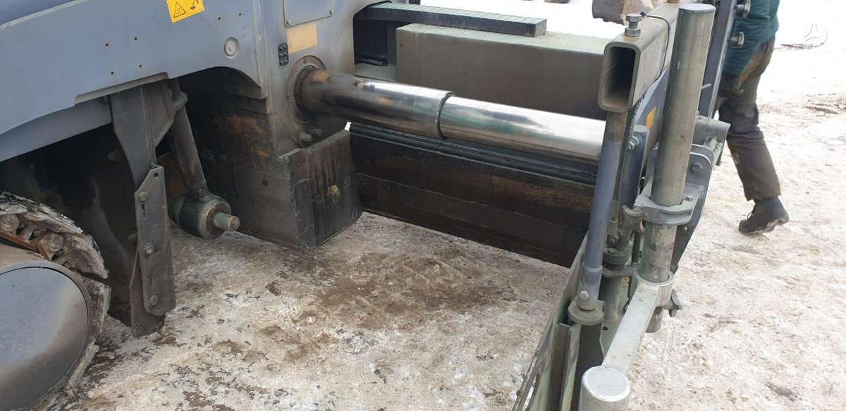 Vögele 1800-3i, paving machinery