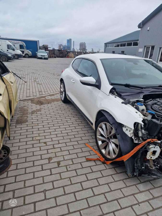 Volkswagen Scirocco по частям. Variklio kodas cav