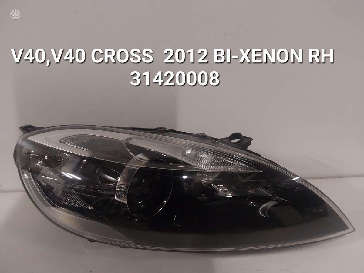 Volvo V40 Cross Country dalimis