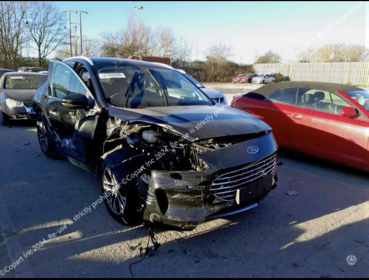 Ford Kuga по частям. 2 0 dyzelis 8 sped atomatas 8f40