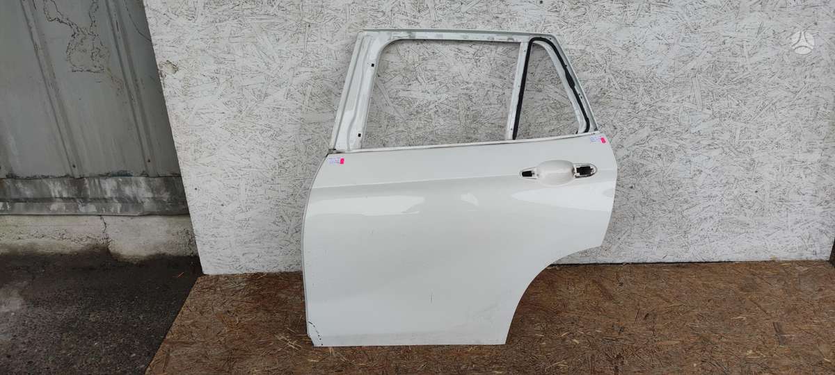 BMW X1, 3154430, Cen13122