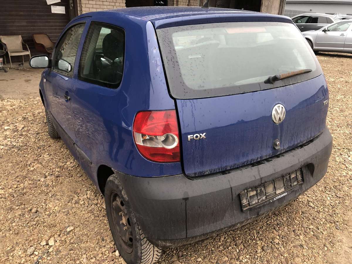 Volkswagen Fox по частям