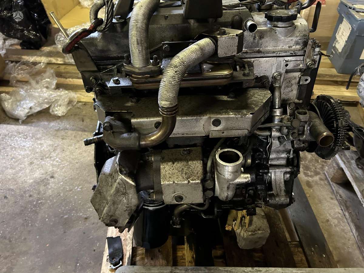 Mitsubishi Pajero, 4M41, engine parts