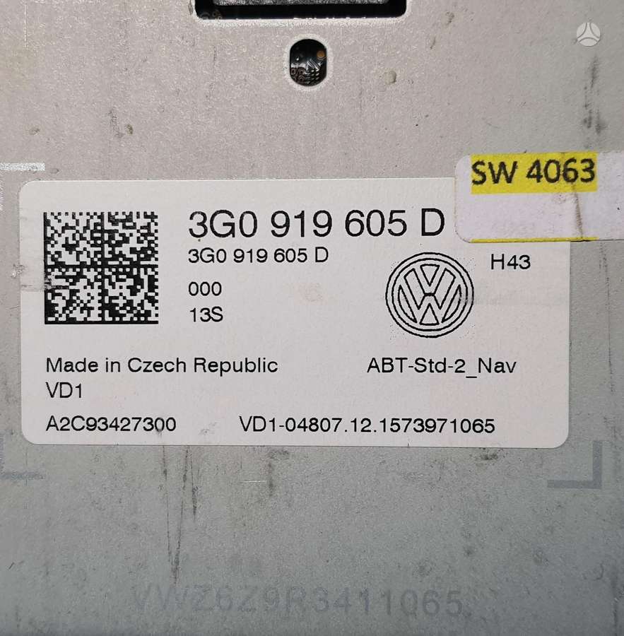 Volkswagen Passat, 3G0919605d