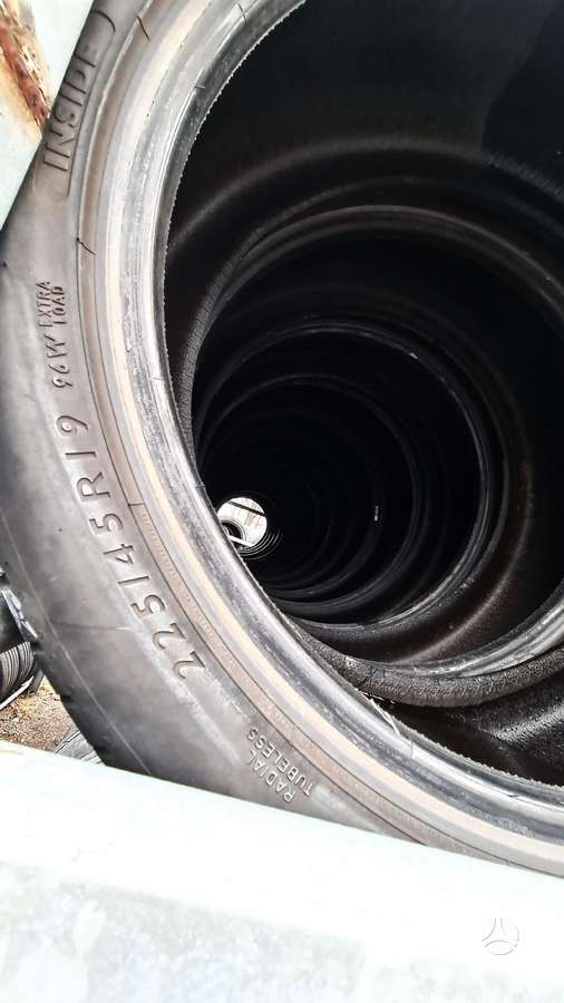 Dunlop, летние 225/45 R19