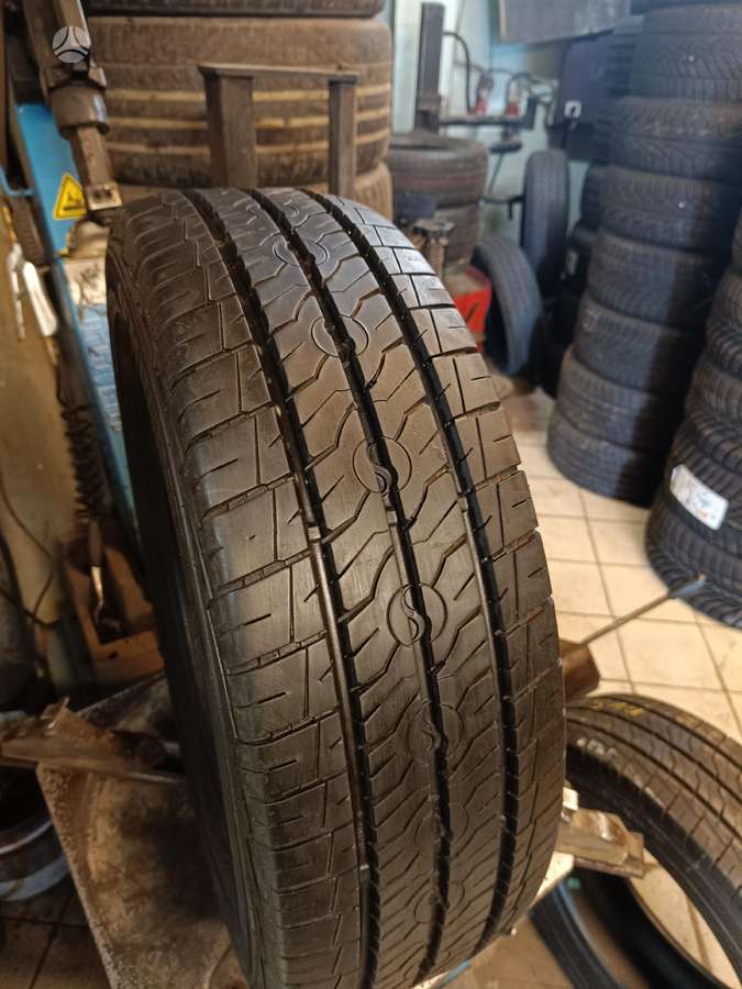 Semperit Van Life 2, летние 195/70 R15