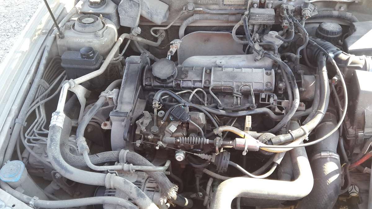 Volvo V40, kablys