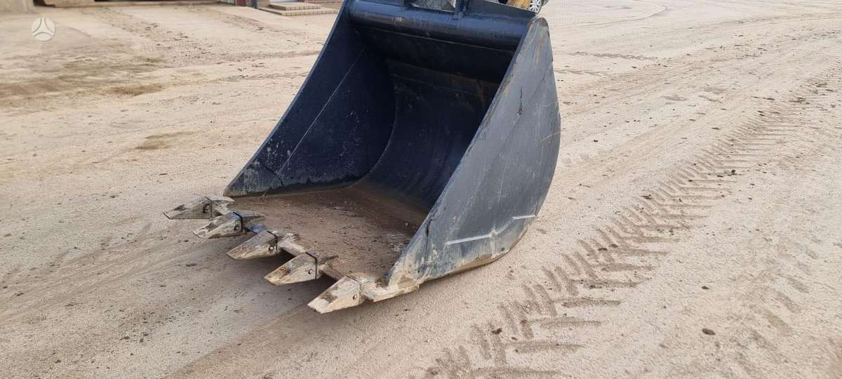 Komatsu PC290 LC-10, ekskavatori