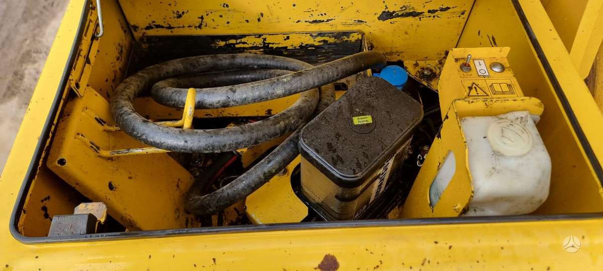 Komatsu PC290 LC-10, ekskavatori