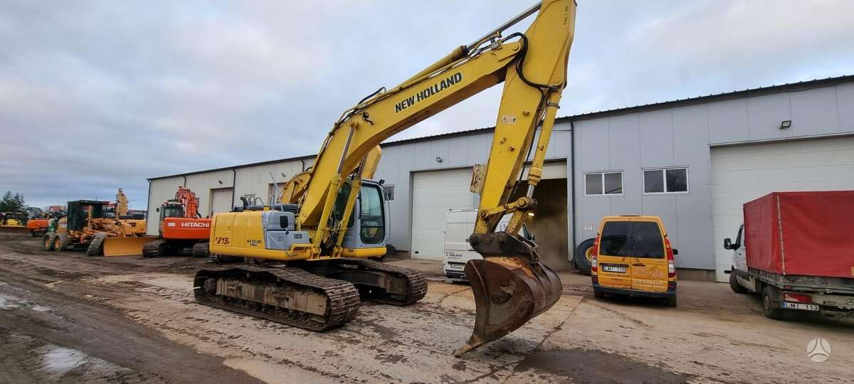 New Holland 215 B, ekskavatoriai