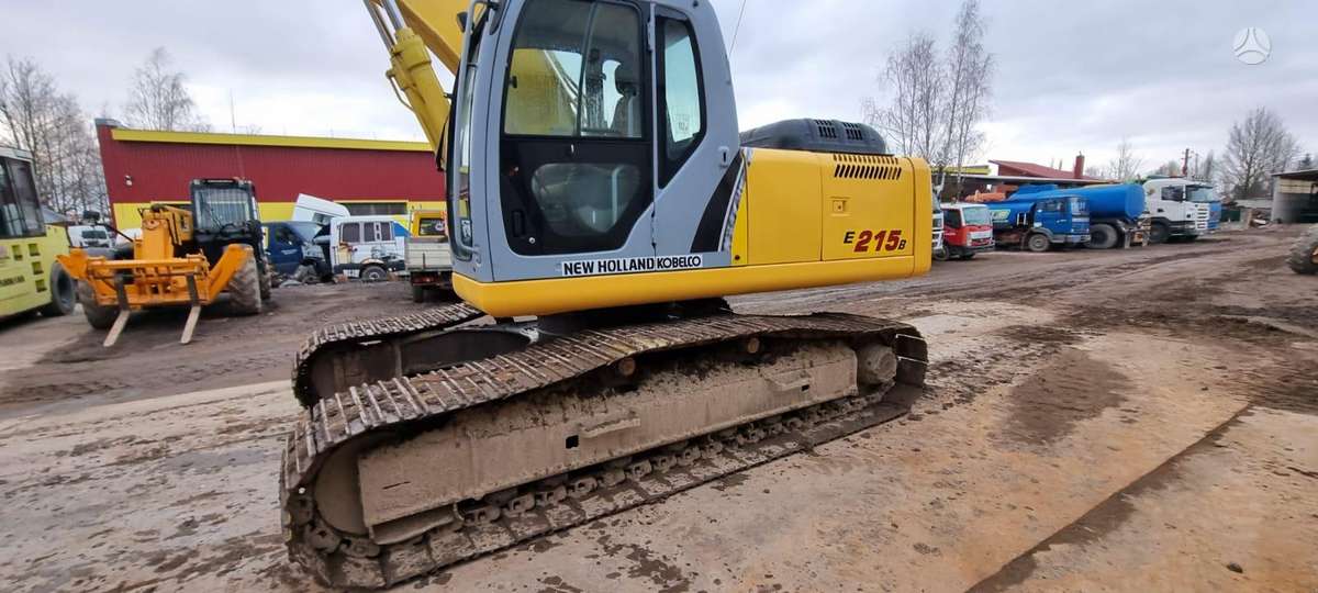 New Holland 215 B, ekskavatoriai