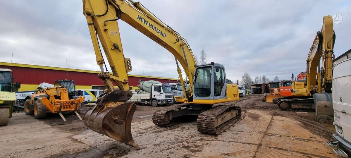 New Holland 215 B, ekskavatoriai