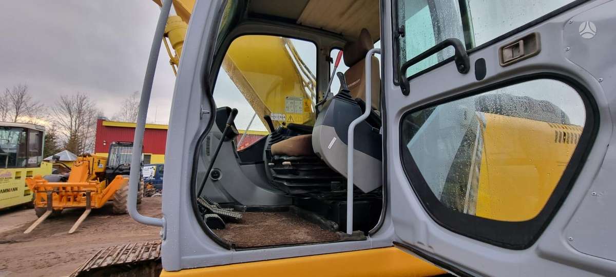 New Holland 215 B, excavator