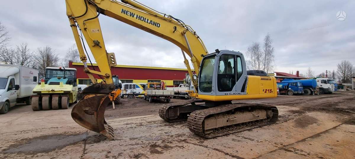 New Holland 215 B, ekskavatoriai