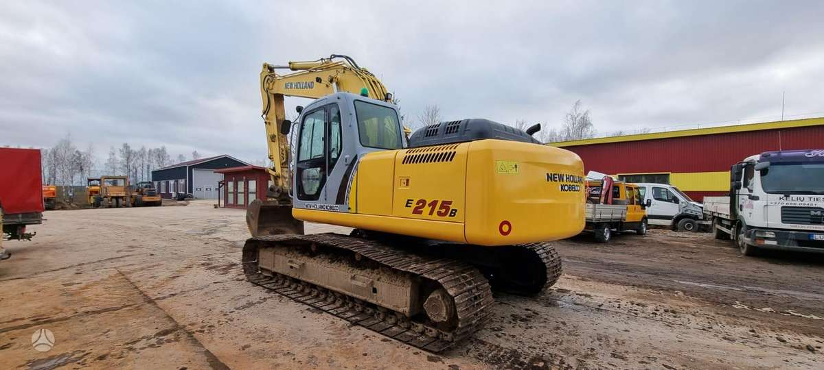 New Holland 215 B, ekskavatoriai