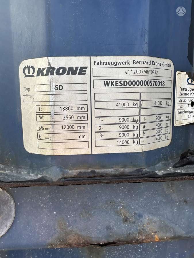 Krone, užuolaidinės / tentinės