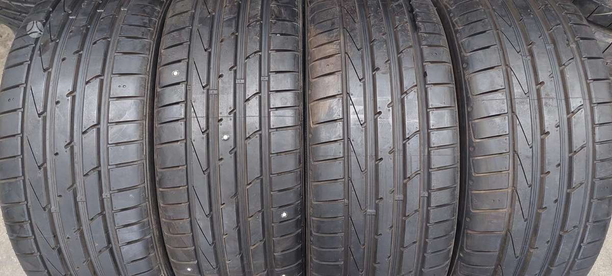 Hankook, летние 215/45 R18