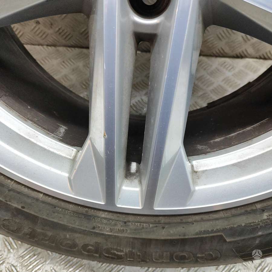 Audi Q5, lengvojo lydinio, R19
