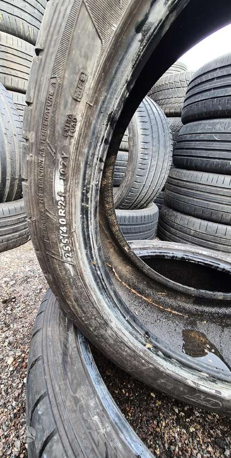 Dunlop, летние 255/40 R21