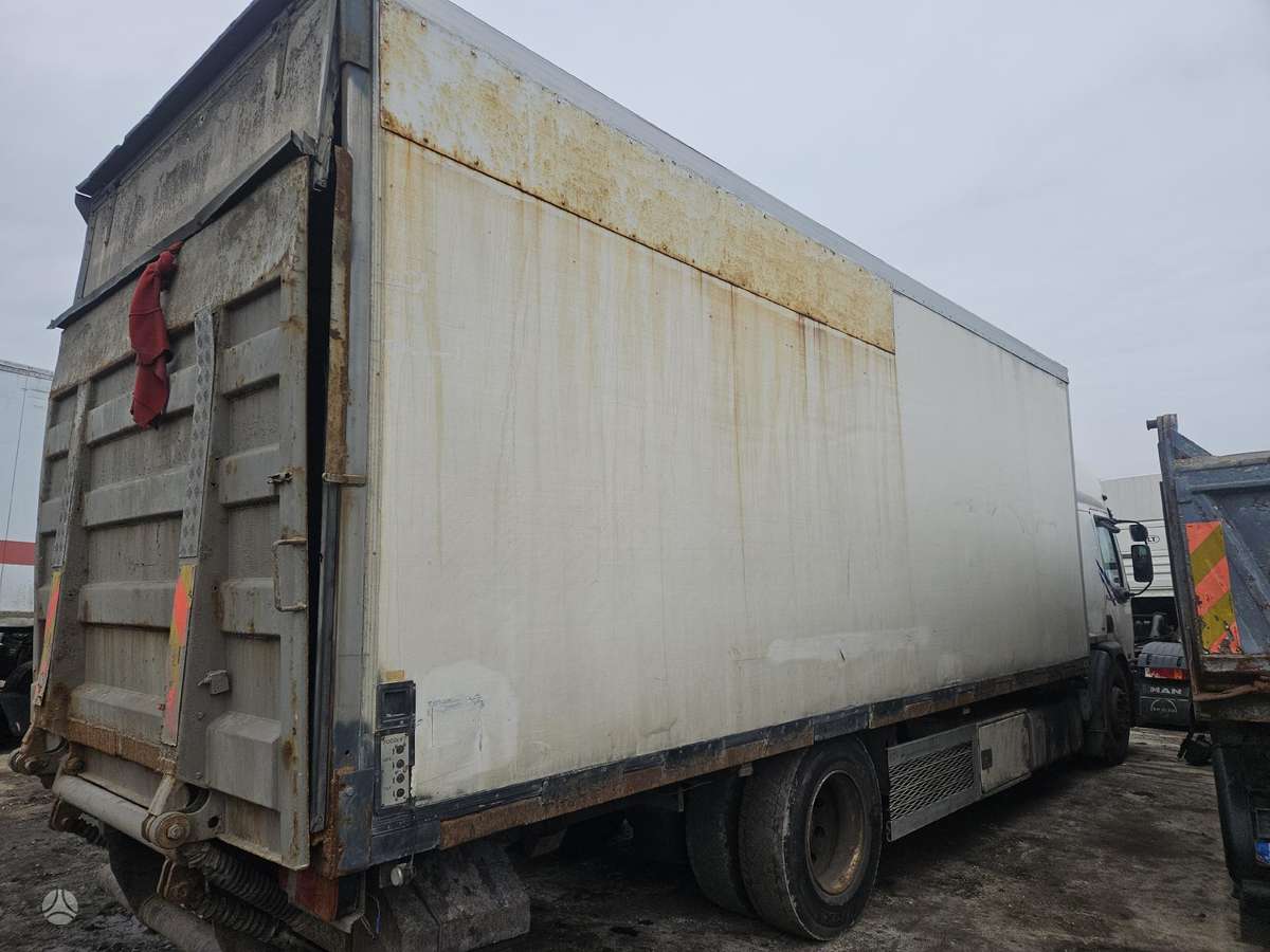Renault Premium 320DCi, грузовики