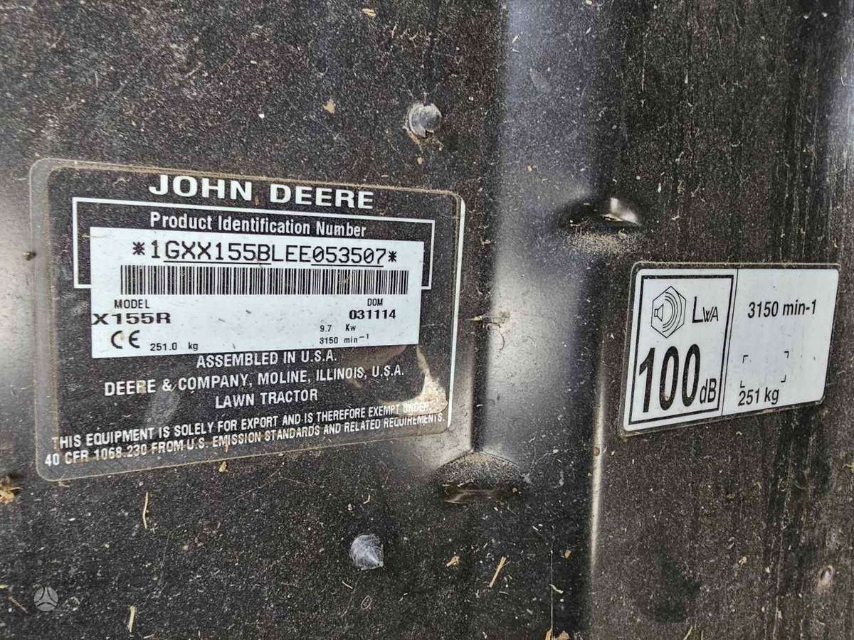 John Deere X300, sodo traktoriai