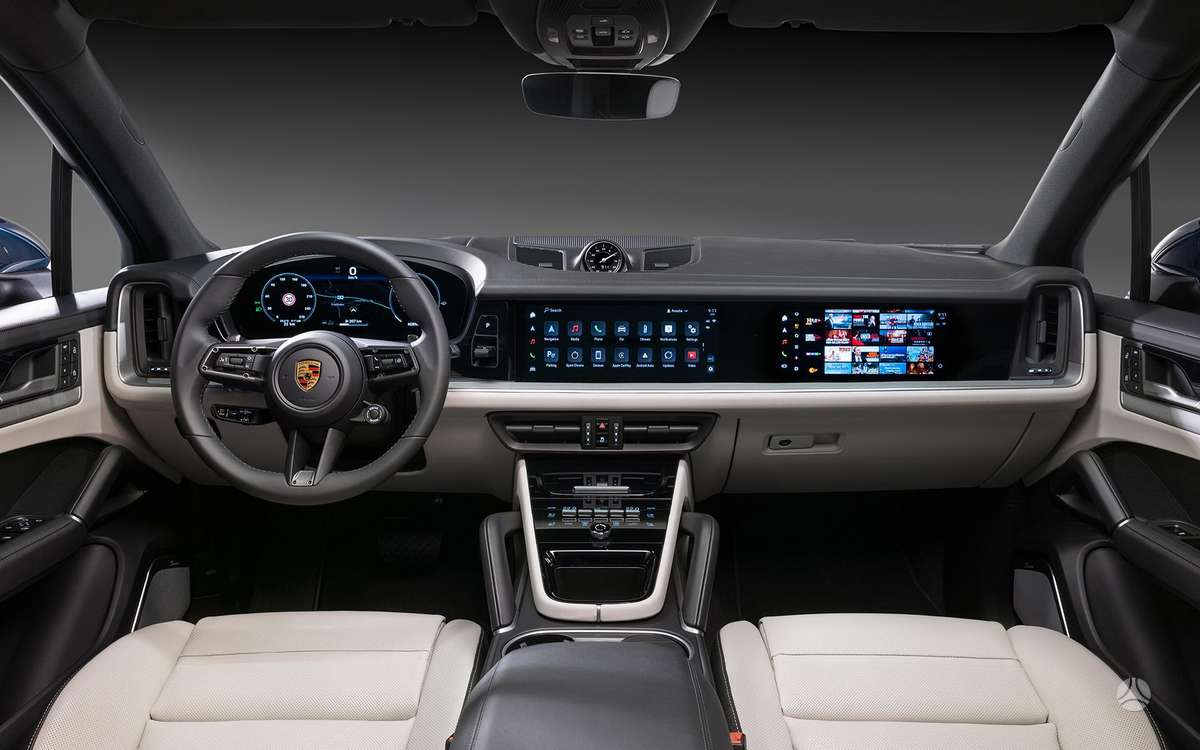 Porsche Macan panelė, oro pagalvės, saugos diržai