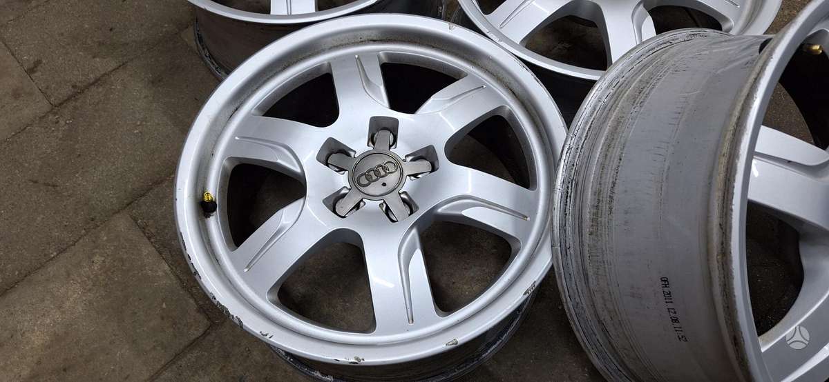 Audi A5, light alloy, R17