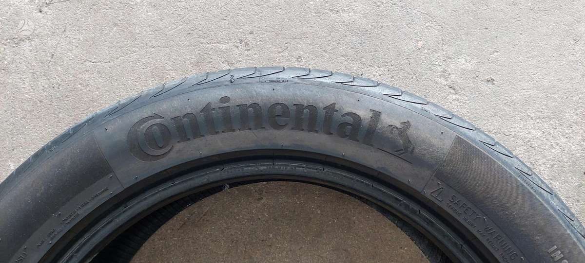 Continental, vasarinės 215/55 R18