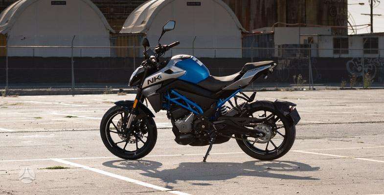 CFMOTO 300NK 293cc, street / classic