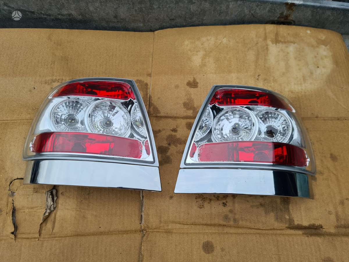 Audi A4 lights