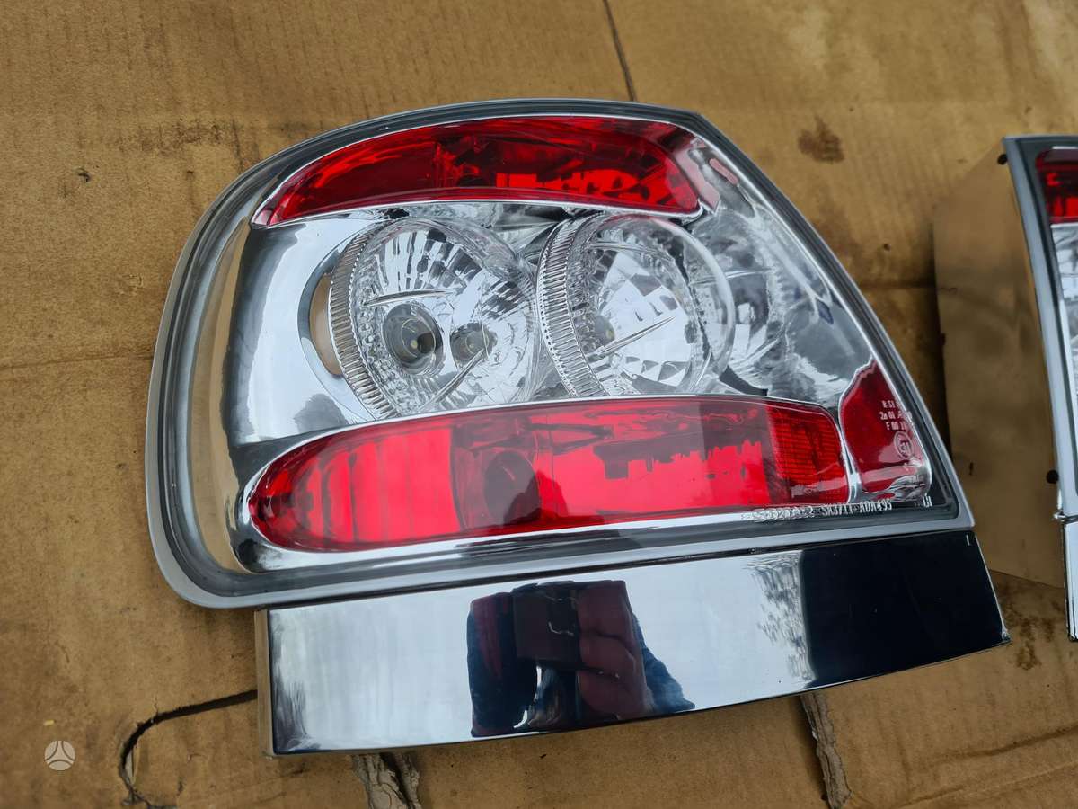 Audi A4 gaismas