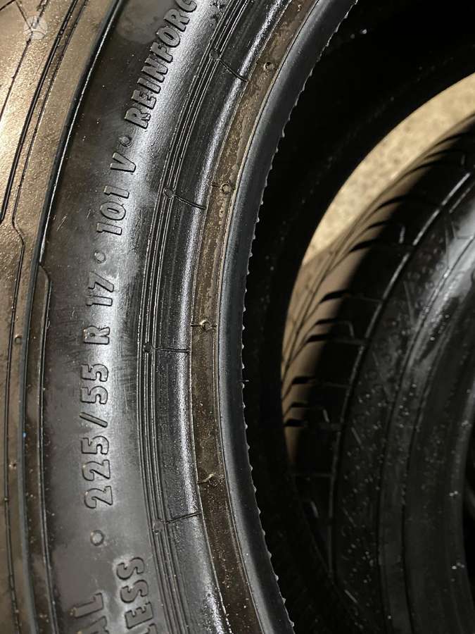 Continental VanContact200, летние 225/55 R17
