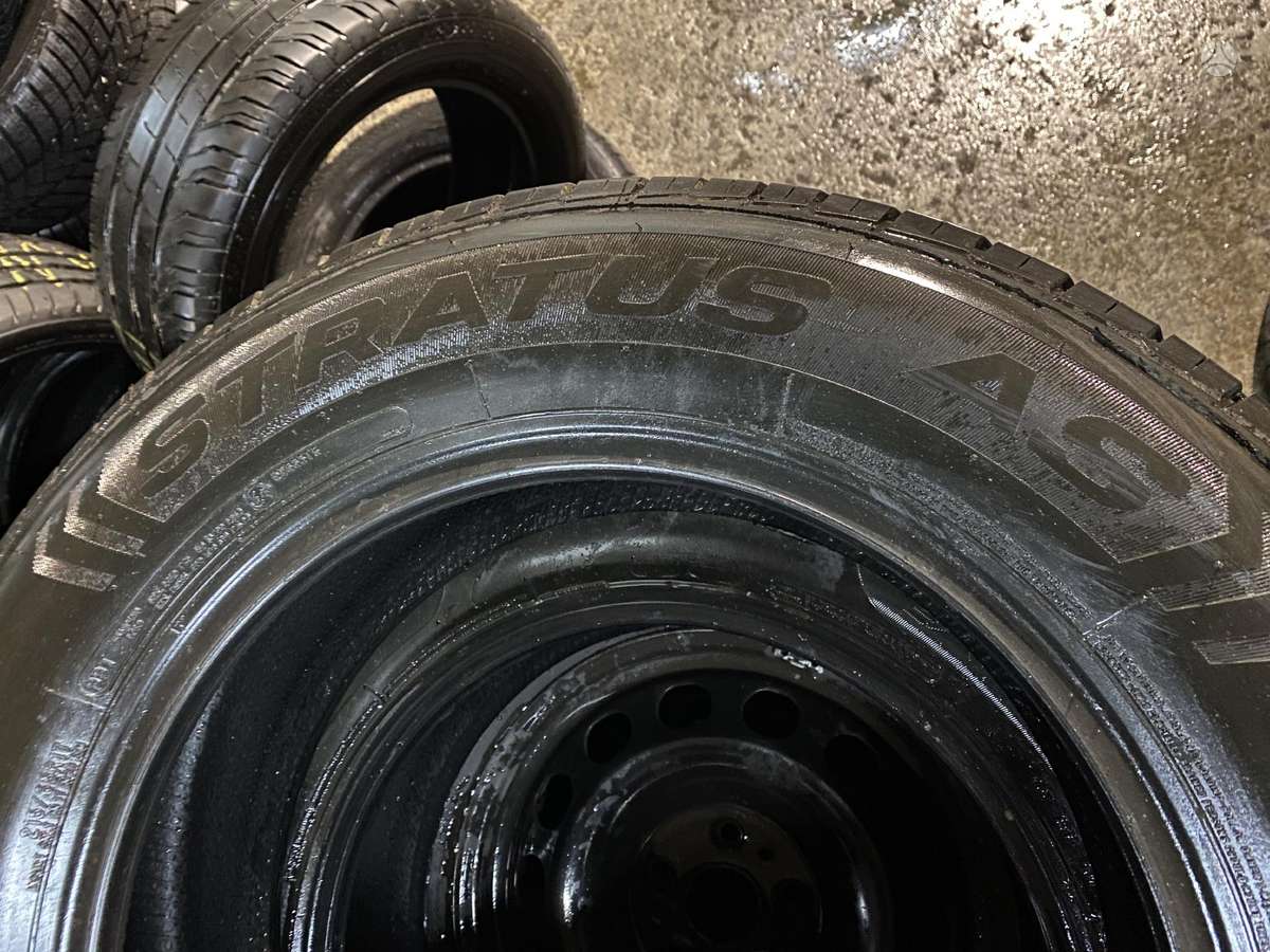Mastercraft Stratus AS, summer 215/65 R17