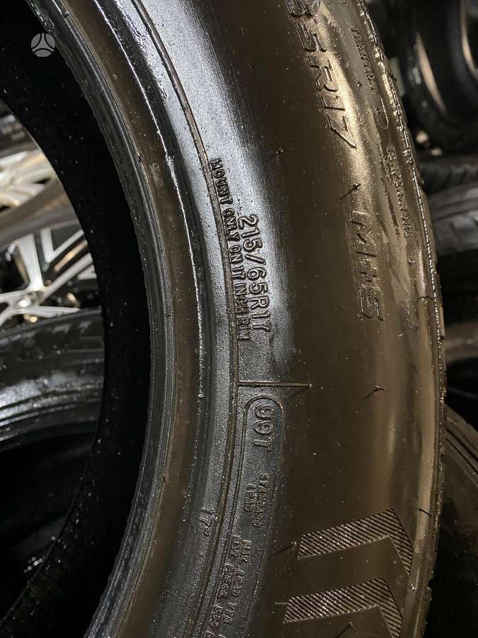 Mastercraft Stratus AS, summer 215/65 R17