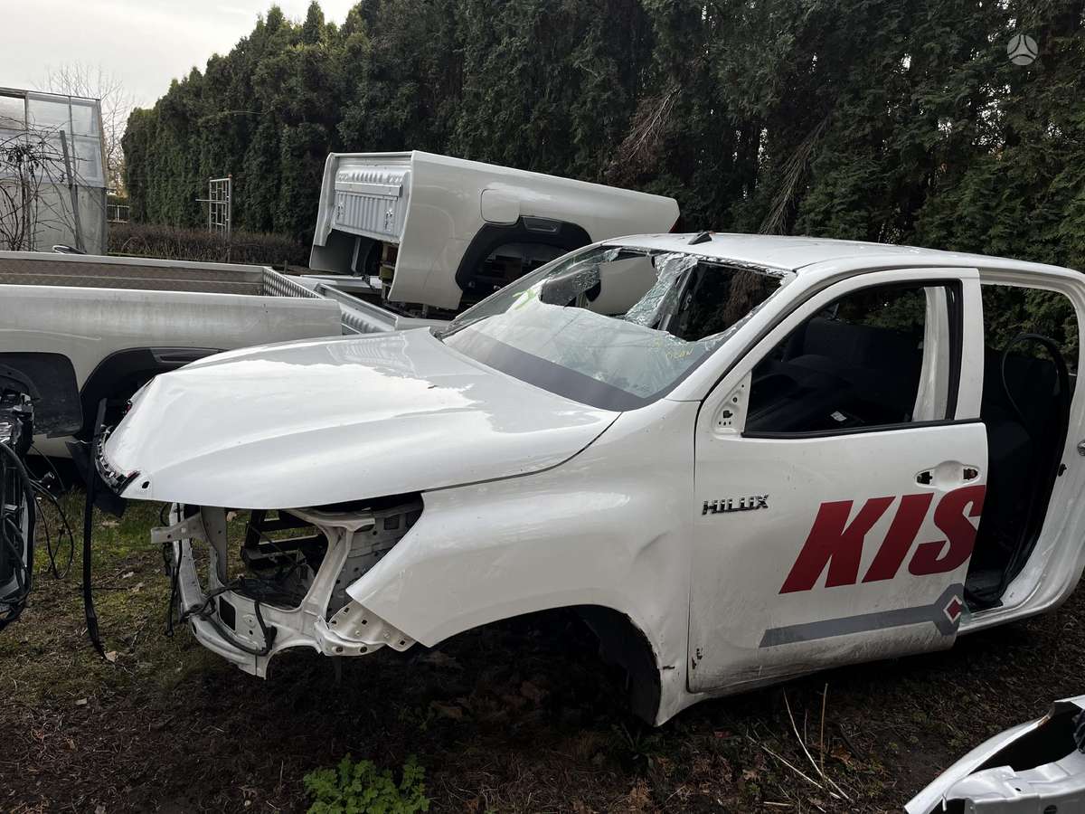 Toyota Hilux детали кузова