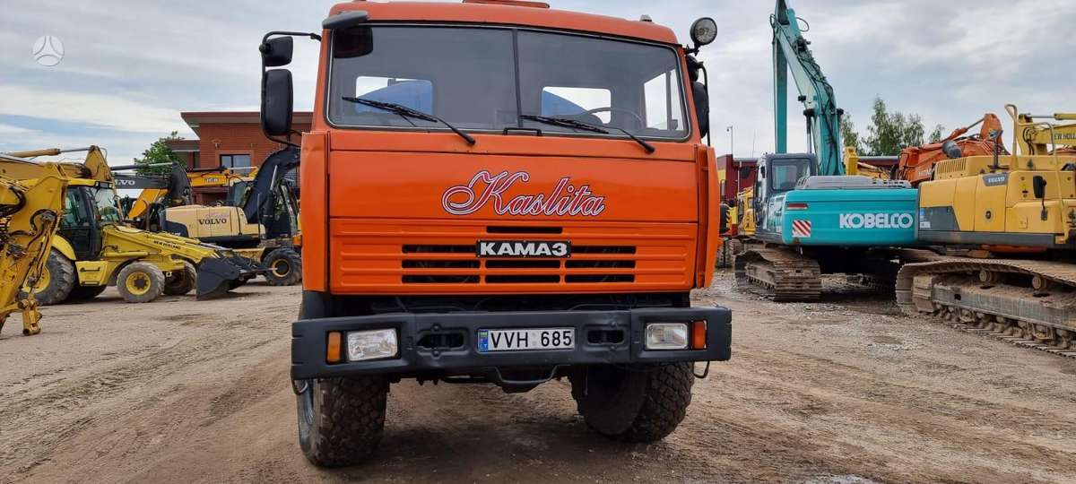 KamAZ 43118 6×6, автоцистерны