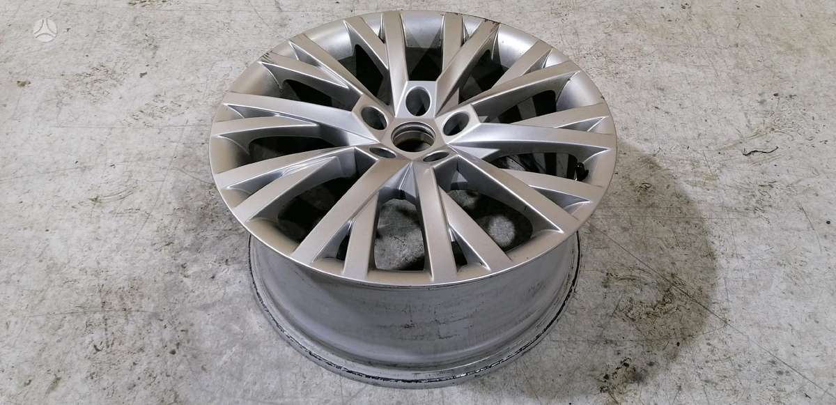 Skoda Superb, 3V0601025, Cen9333