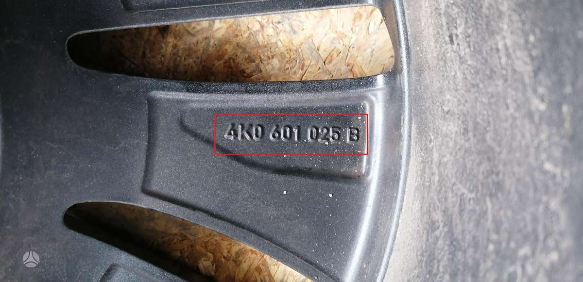 Audi A6, 4K0601025B, Cen9490
