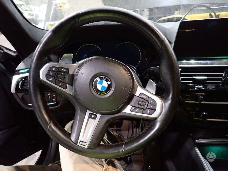 BMW M550 kėbulo dalys