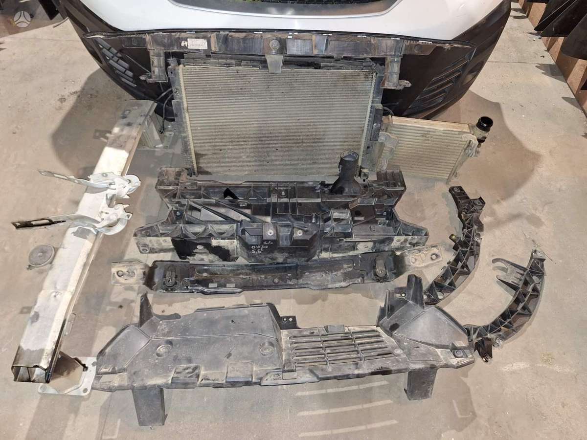 Peugeot Expert детали кузова