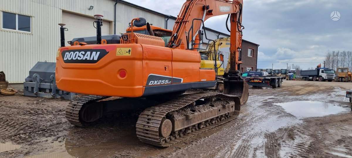 Doosan DX 255 LC-3, экскаваторы