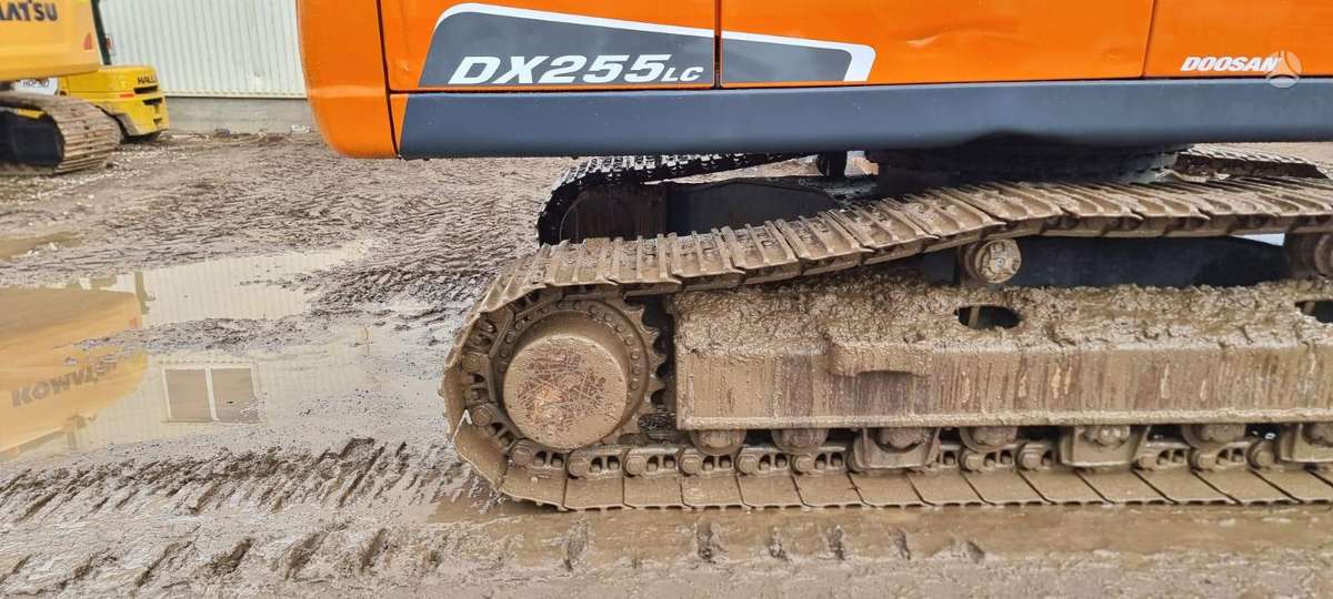 Doosan DX 255 LC-3, ekskavatoriai