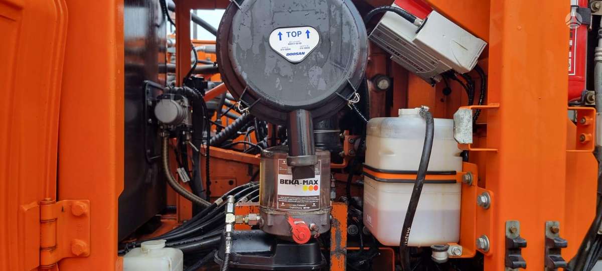 Doosan DX 255 LC-3, excavator