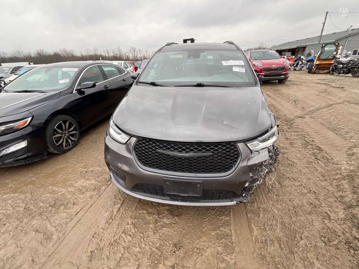 Chrysler Pacifica Pacifica s