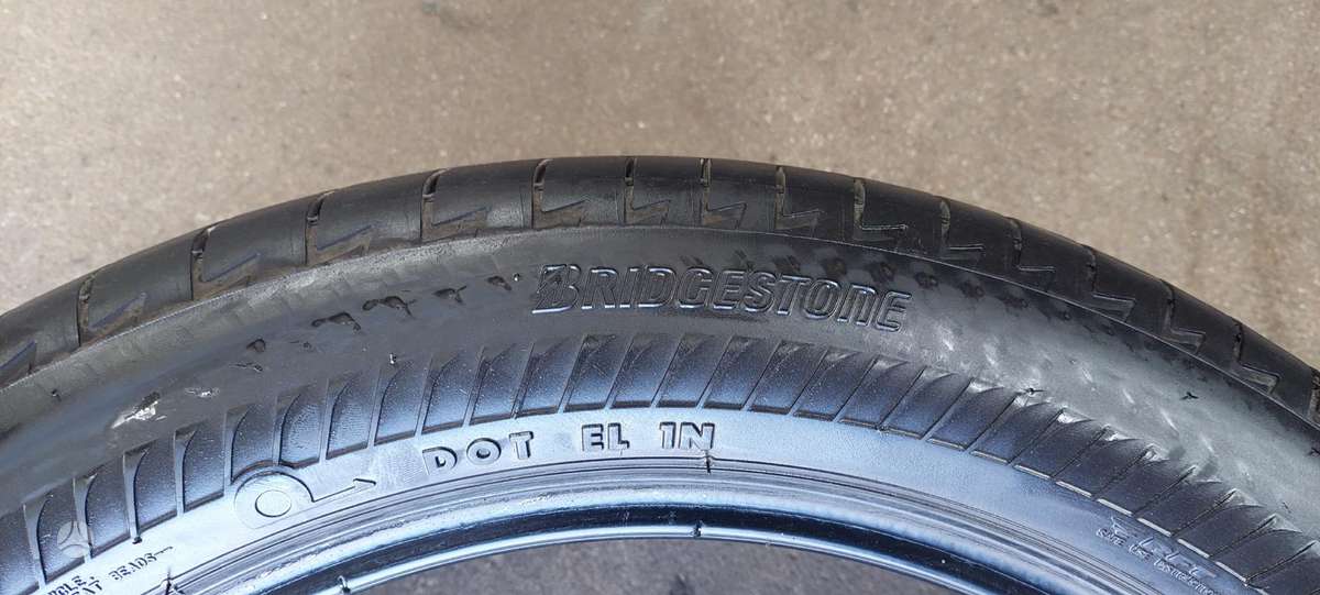 Bridgestone, vasarinės 225/50 R18