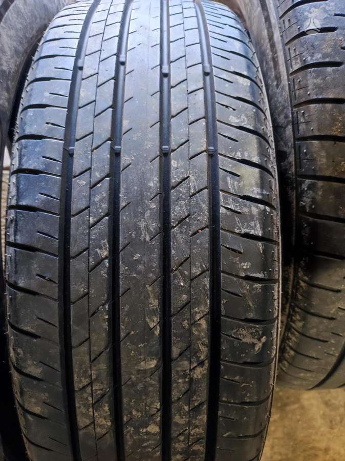 Bridgestone Alenza, летние 225/60 R18