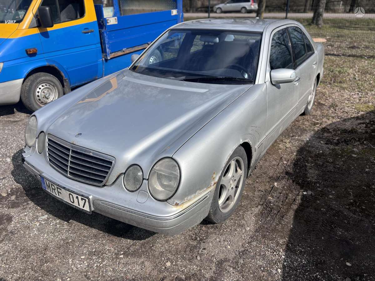 Mercedes-Benz 220 2 2cdi 2 7cdi 3 2cdi